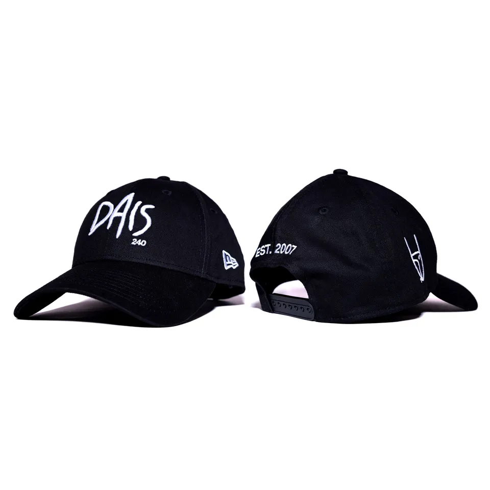 dais-records-x-new-era-9forty-casquette-noire image 1