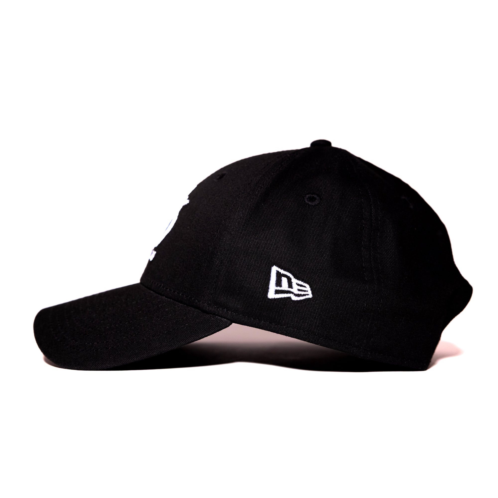 dais-records-x-new-era-9forty-casquette-noire image 3