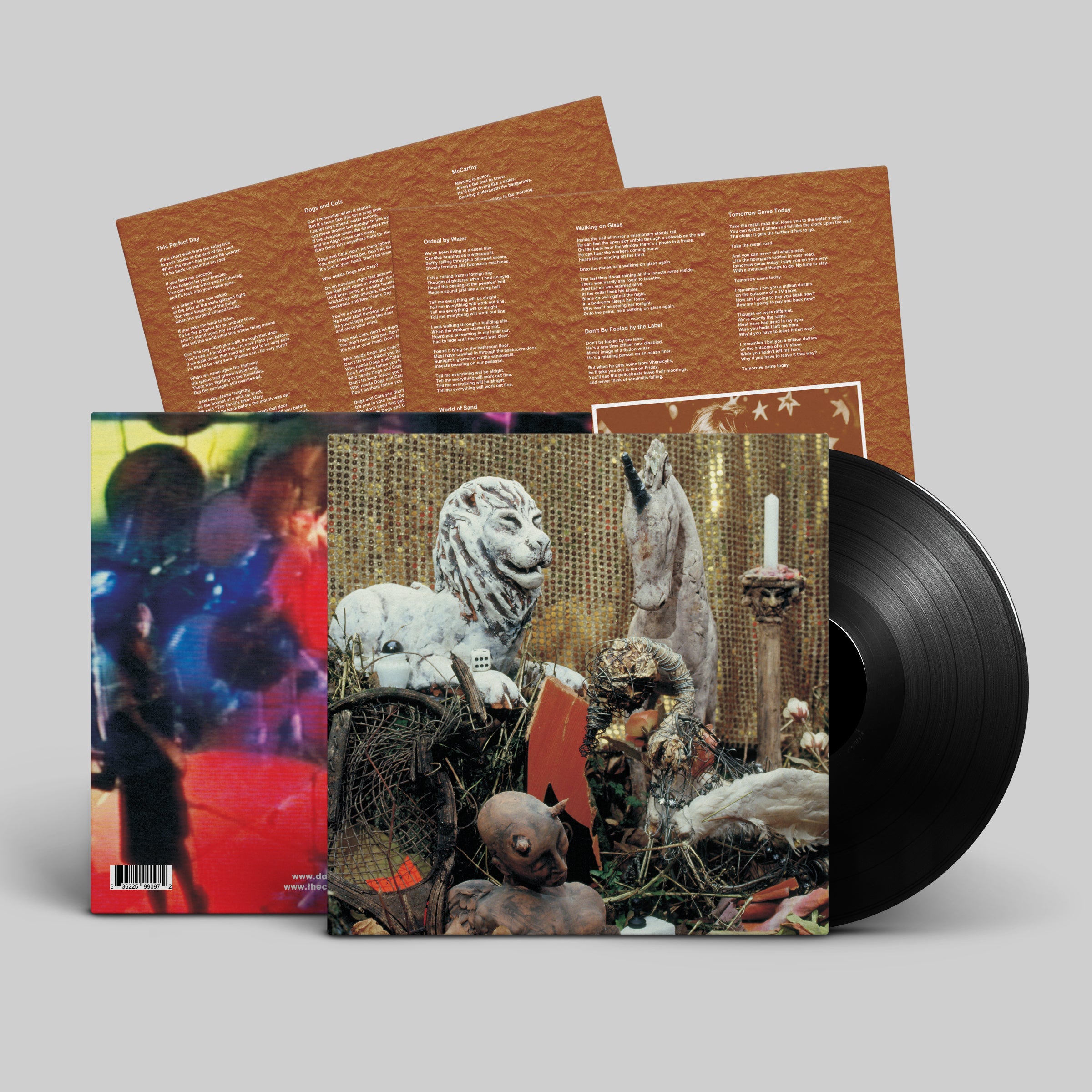 dais-records-world-of-sand-vinyle-lp-noir-ltd-500-reissue image 2